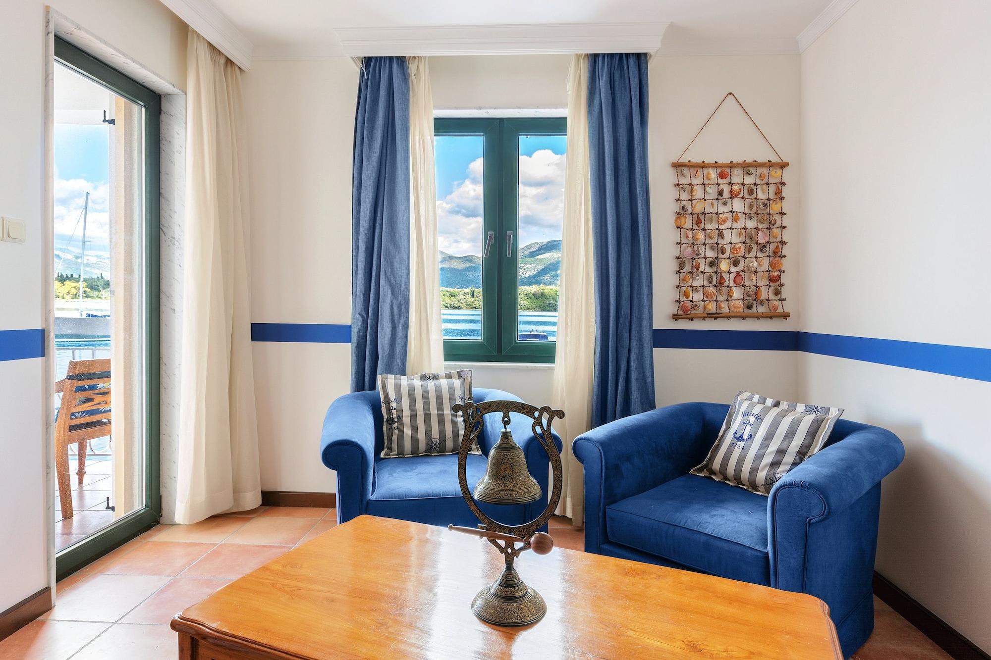 ApartHotel Villa Lav Nova Pec Esterno foto