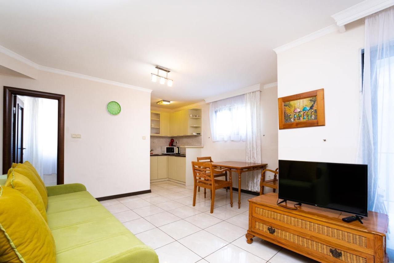 ApartHotel Villa Lav Nova Pec Esterno foto