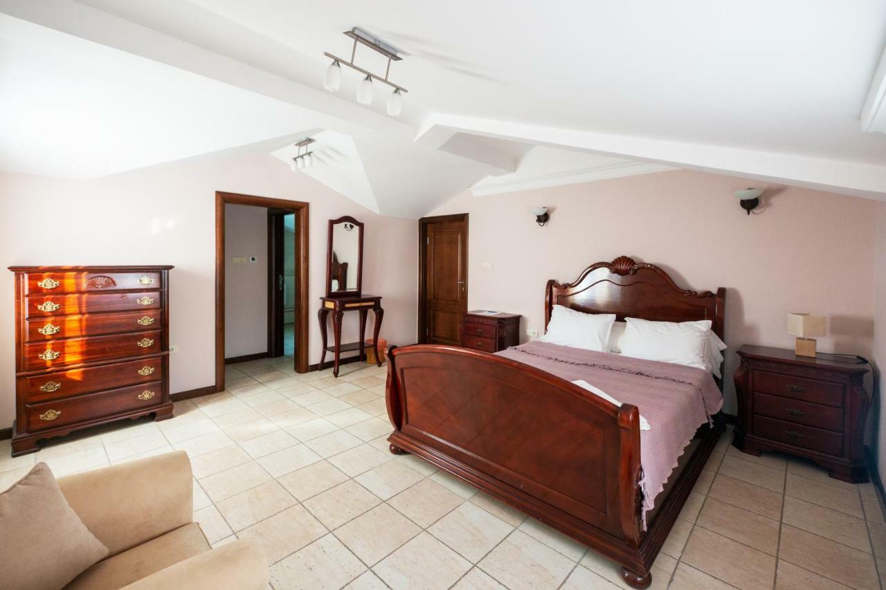 ApartHotel Villa Lav Nova Pec Esterno foto