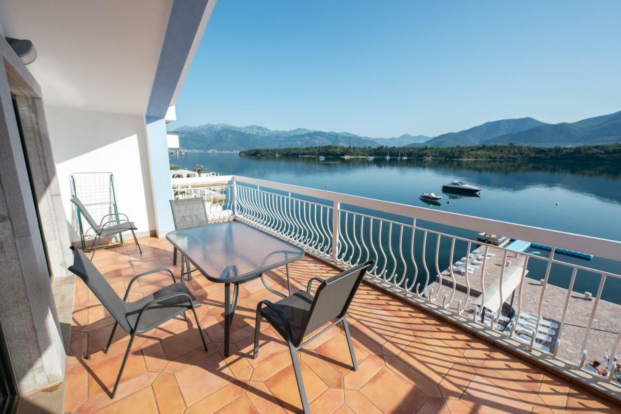 ApartHotel Villa Lav Nova Pec Esterno foto